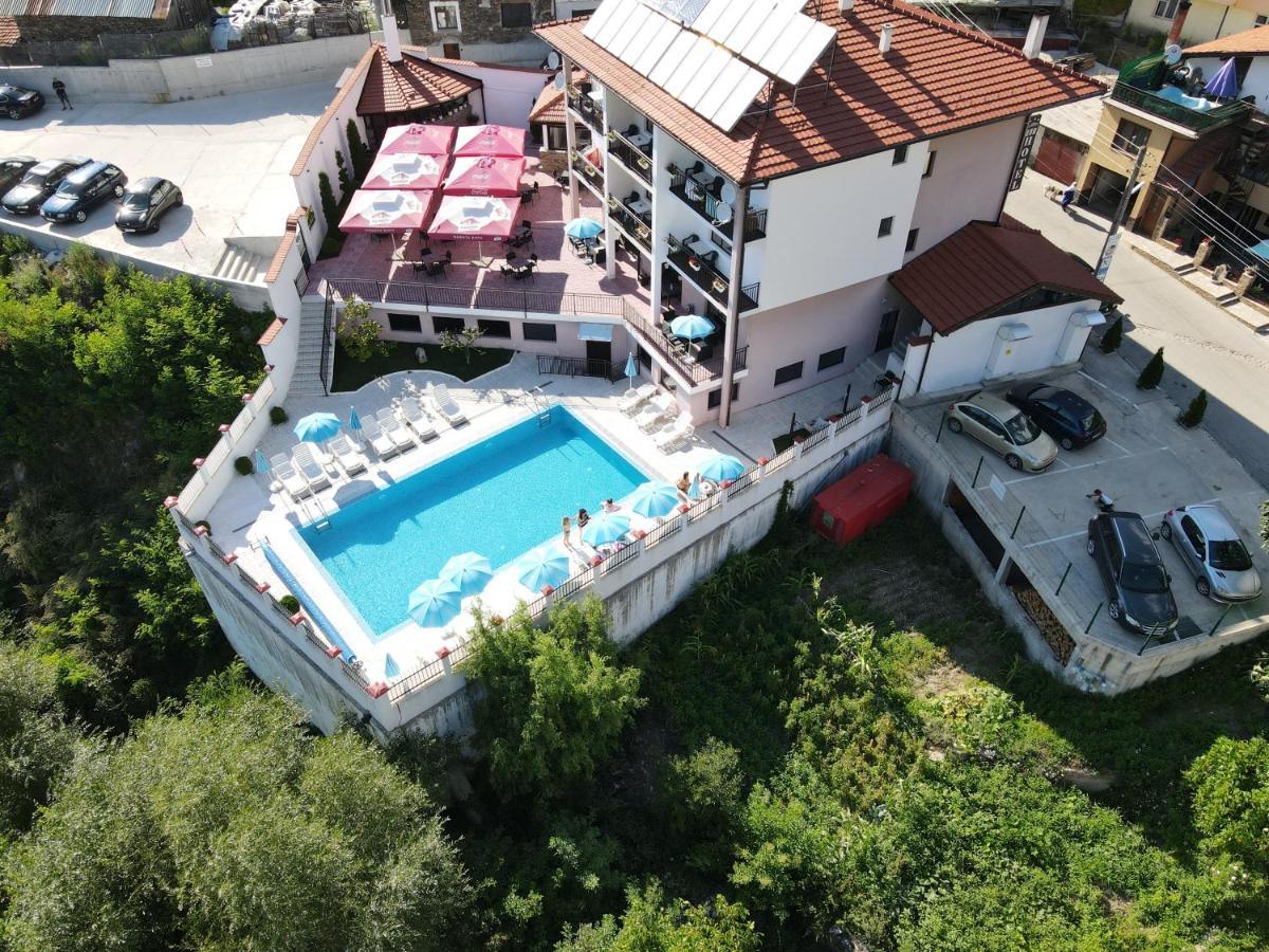 Hotel Deyanira Gorno Dryanovo Exterior foto