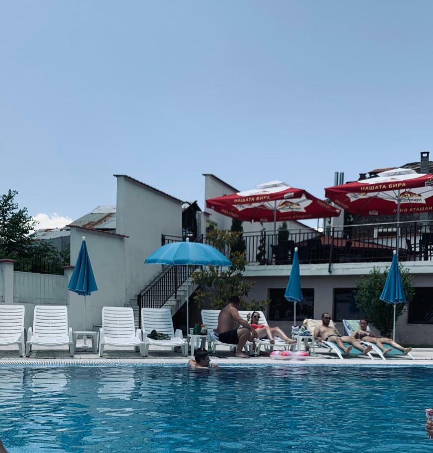 Hotel Deyanira Gorno Dryanovo Exterior foto