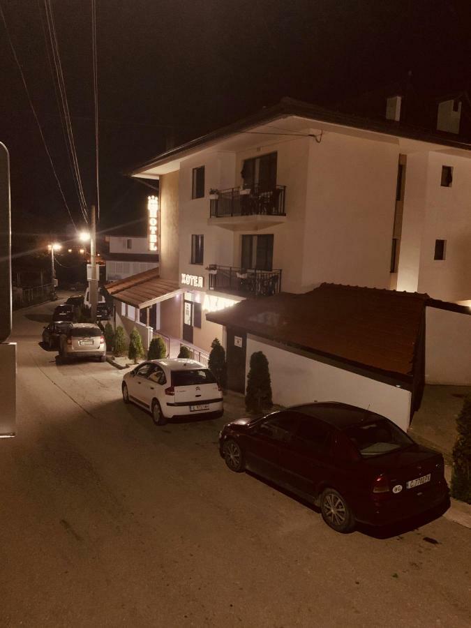 Hotel Deyanira Gorno Dryanovo Exterior foto